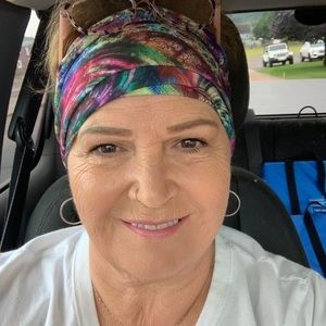 Meet your Posher, Marcia